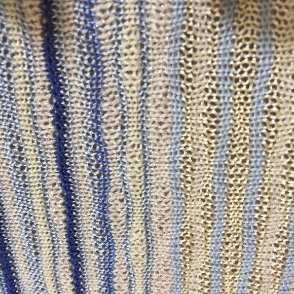 White House Black Market Blue and Silver Blouse - Picture 15 of 16